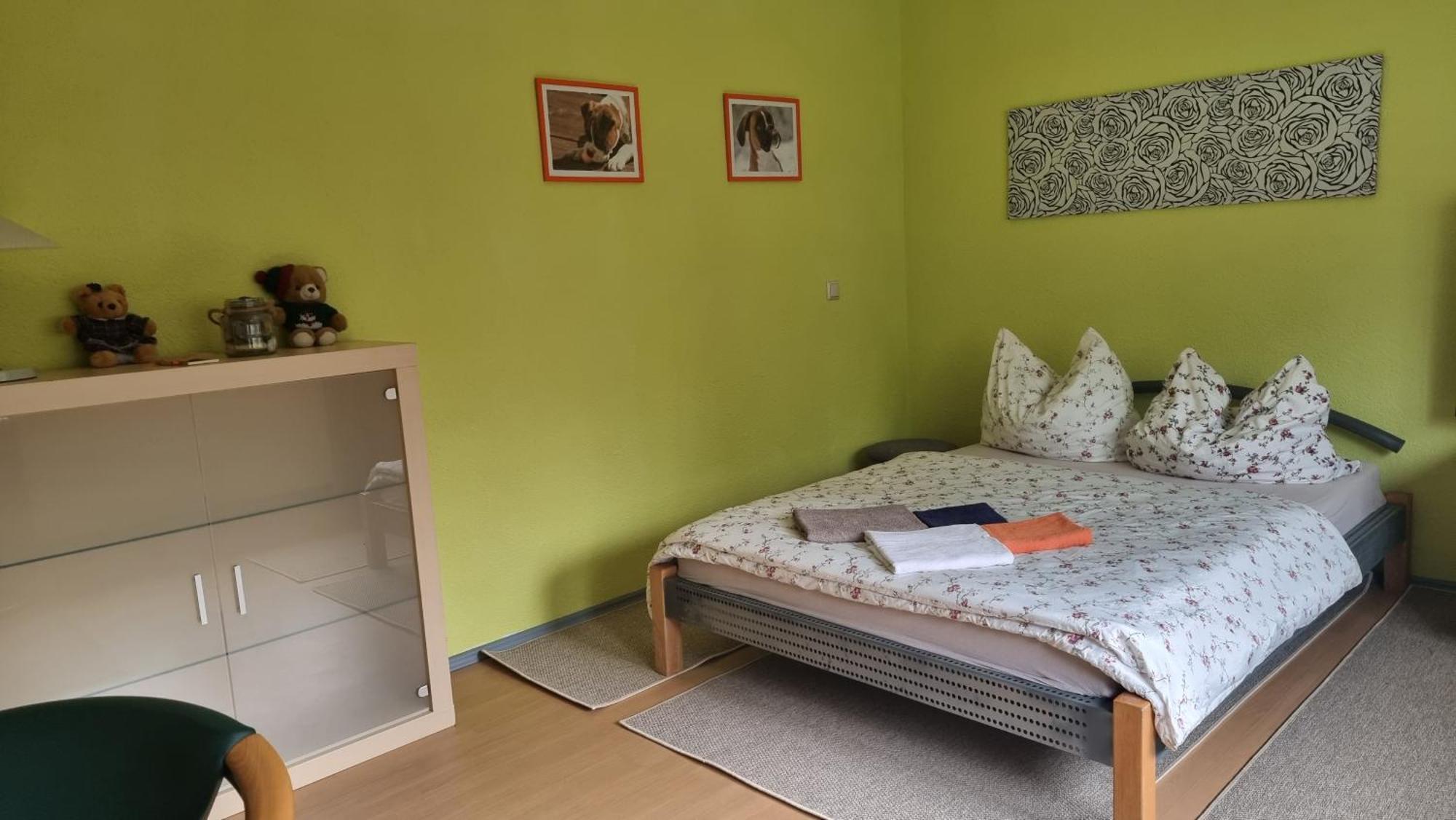 Zimmervermietung Zahn Baalberge Exterior foto